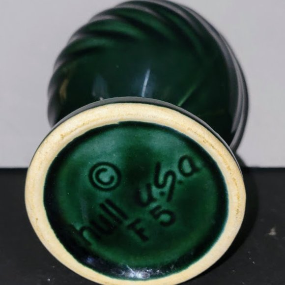 Vintage Swirl Pattern Hull Teal Green Goblet Made in USA - Picture 3 of 3